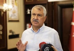 Zeydan Karalar: Devlet yıkılması gereken binalara imar affı çıkarıyor