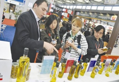 Zeytin ve Zeytinyağı Tanıtım Komitesi Şanghay yolunda