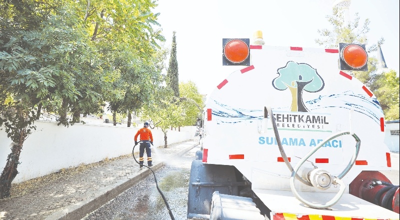 Zeytinli Mahallesi’nde, temizlik ve dezenfekte yapıldı