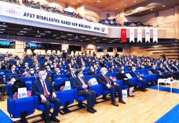 Zihinsel dönüşümün gerekli olduğunun farkına vardık