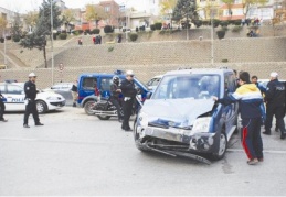 Zincirleme trafik kazasında 5 kişi yaralandı