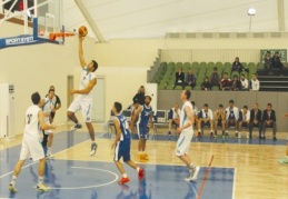 Zirve farkı 105-65