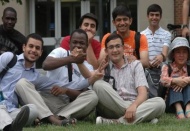 Zirve öğrencilerini ABD’ye yolluyor 