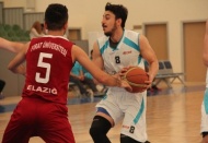 Zirve Üniversitesi Çeyrek Finalde