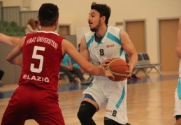 Zirve Üniversitesi Çeyrek Finalde
