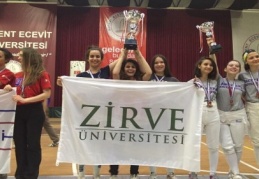 Zirve Üniversitesi Eskrim’de şampiyon oldu