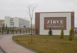 Zirve Üniversitesi kamu kurumlarına destek olmaya devam ediyor