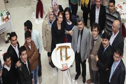 Zirve Üniversitesi &#039;Pi Günü&#039; kutlaması gerçekleştirildi 