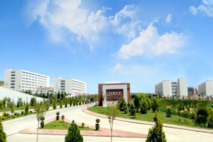 Zirve Üniversitesi’nde eğitime 10 gün ara verildi