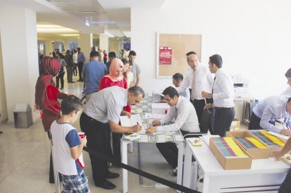 Zirve Üniversitesi&#8217;nde kayıt heyecanı
