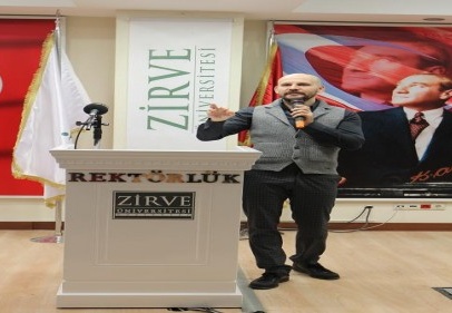 Zirve’de Atalay Demirci Rüzgarı