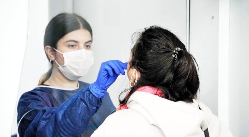 Zorunlu PCR testi uygulamasının aşılamayı arttıracağını düşünüyorum
