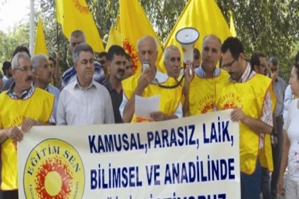 Zorunlu-seçmeli din dersleri kaldırılmalıdır